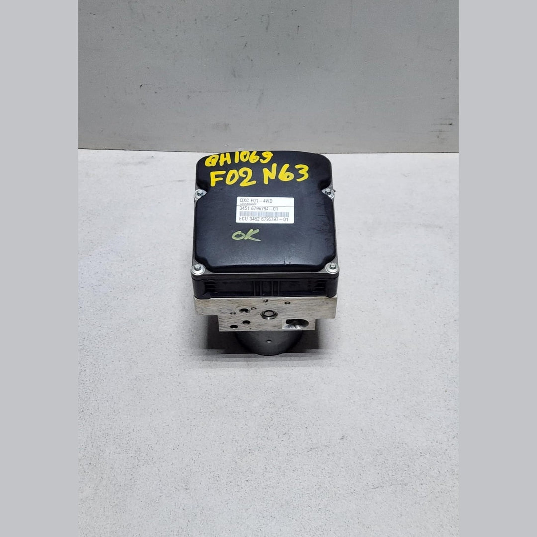 BMW 7 5 GT ABS Pump 6796794 7 Series F01 F02 F03 F04 4WD