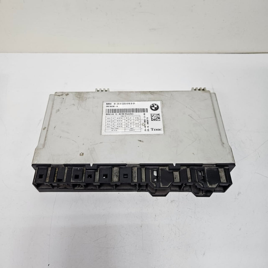 BMW 7 Series F01 F02 F10 Seat Control Module Front Electronic Memory 9225619