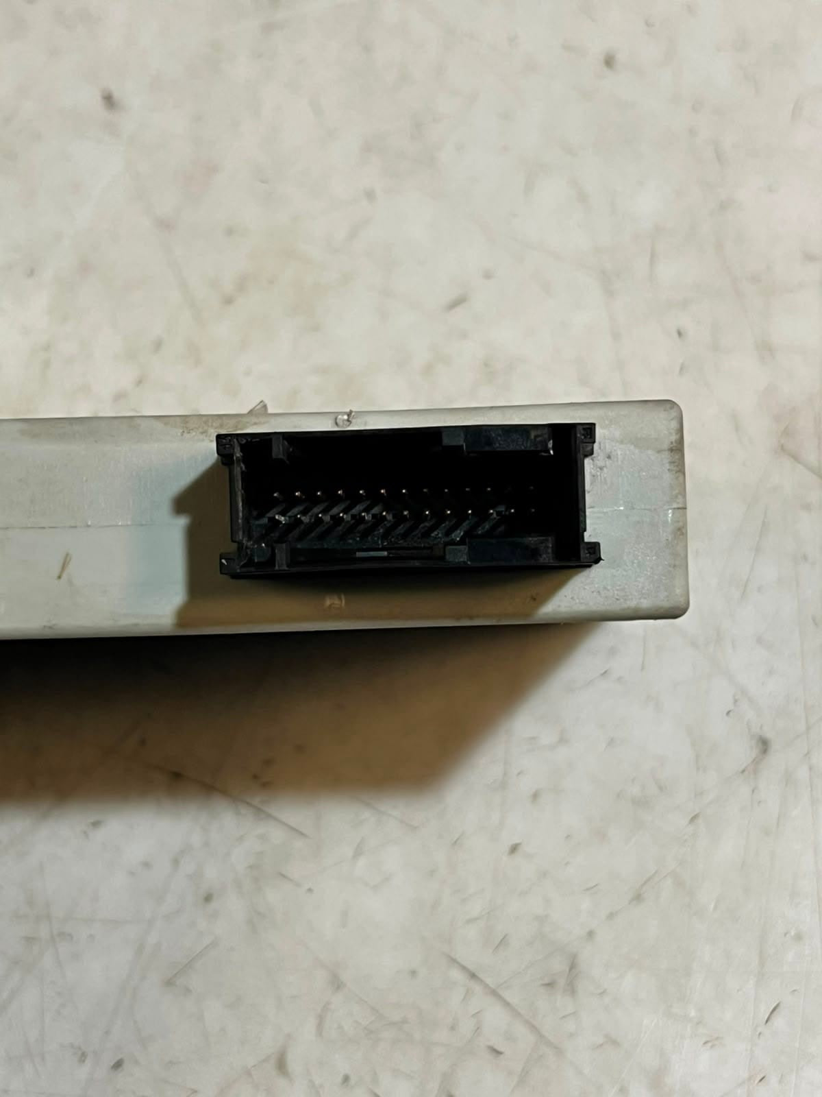 2007-2015 BMW E82 E84 E88 E90 E91 335i Passive Go Control Unit 6135 9134708