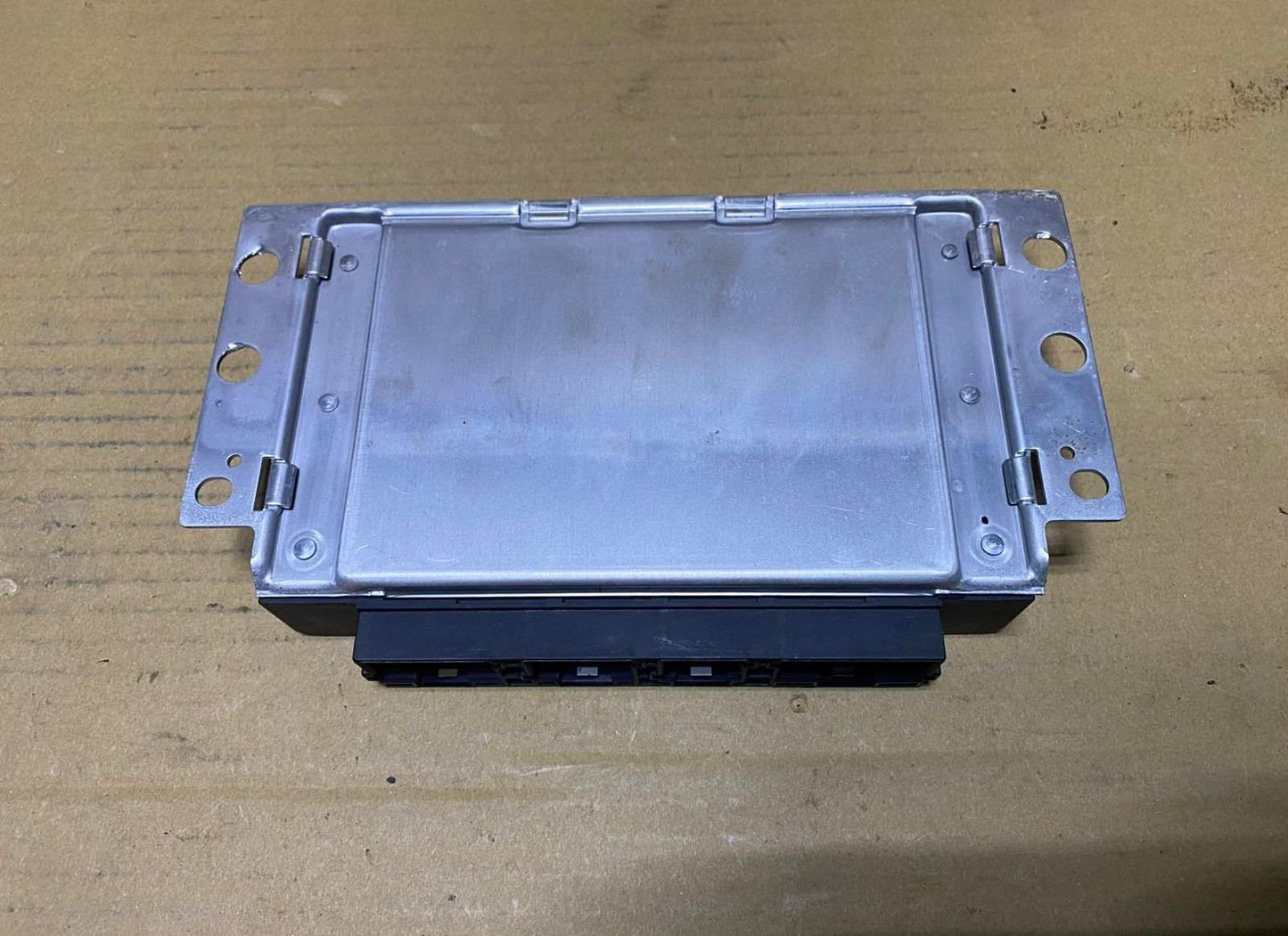 2013-2018 BMW X5 Control Unit Differential Lock 8611736 BMW X5 F15