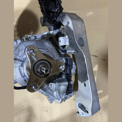 7889767 ATC 13-1 OEM BMW Transfer Cas X7 G07 40I G05 G06 G02 LCI 2023-25 20 KM