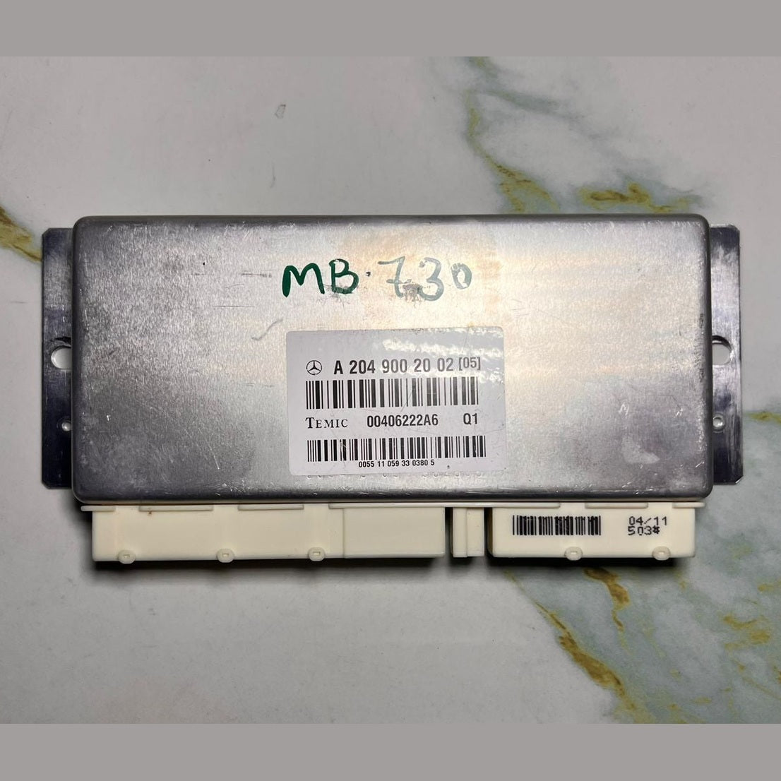 Mercedes-Benz W204 Air Suspension Dynamic Level Control Unit Module A 204 900 20
