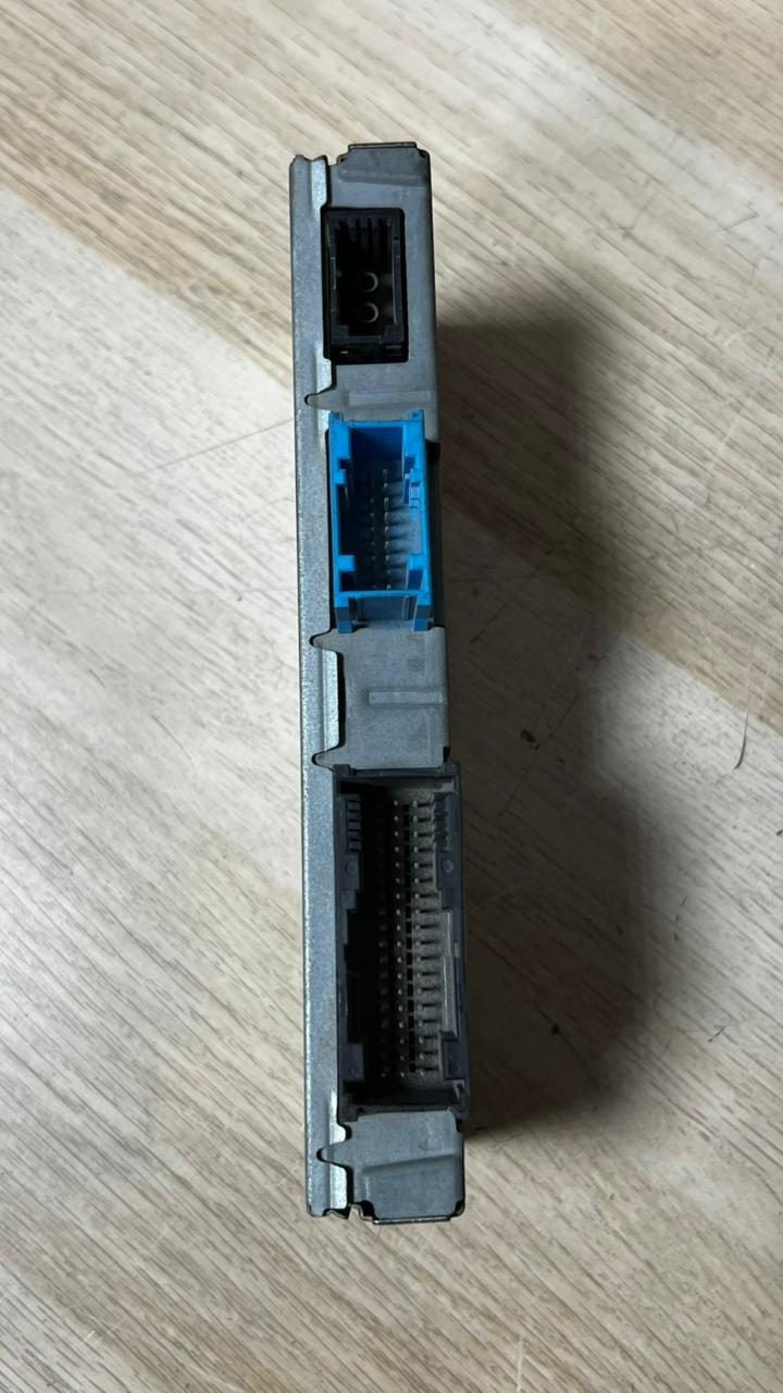 BMW F10 F11 5' F06 F07 6' F01 7' 528i 9236463 Central Gateway Control Module