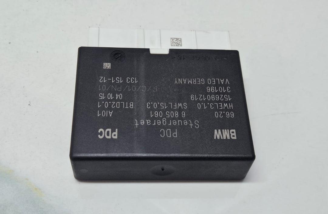 2011-2017 BMW X3 F25 X5 F15 Parking Distance Control Module 6805061 OEM