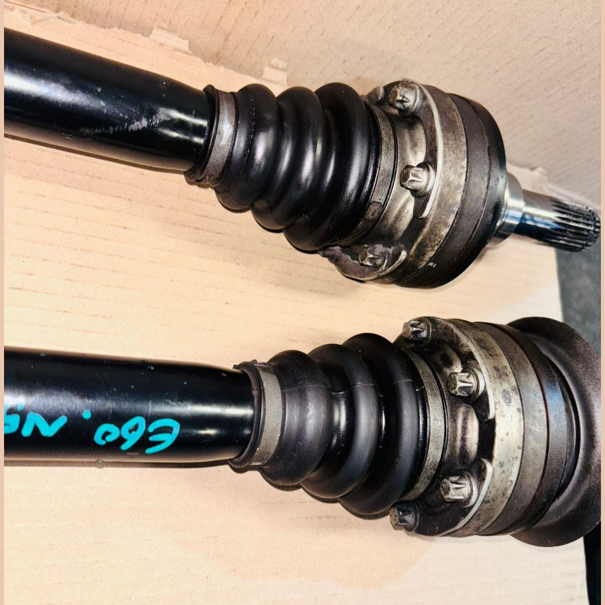 BMW E60 N52 AXEL OUTPUT SHAFTS 2007 RP REMAN LHS RHS LK=86MM D=38MM 3320 7578720