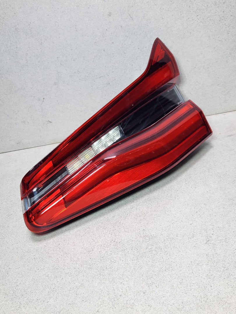 BMW 640 Trunk Tail Light Right Passenger Led 7376490 640 and 6 Series GT G32
