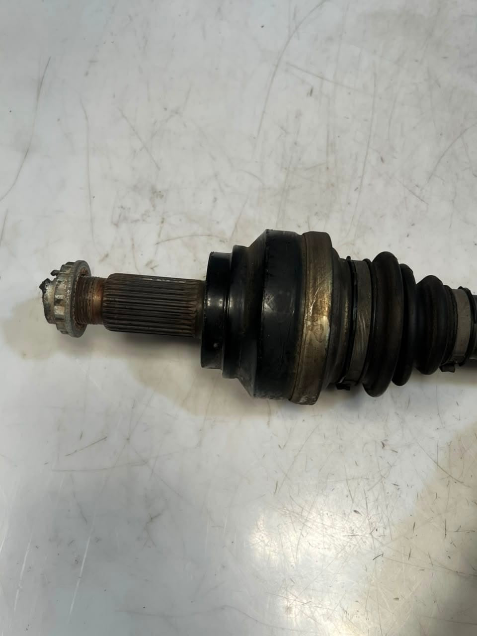 BMW 550i F03 F04 F01 F02 7-Series 650i 750iGT Rear Right Axle Shaft 7566086