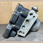 Bild in die Galerieansicht laden, Mercedes W246 CLA GLA B-Class ABS Anti Lock Brake Pump Module A000 4312300 OEM