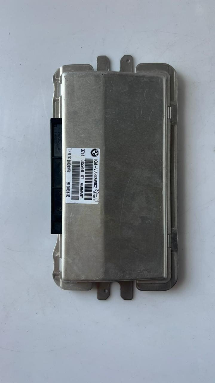 BMW Air Suspension Control Module 6855950  F01 F06 F10 F11 F12 F13 SERIES