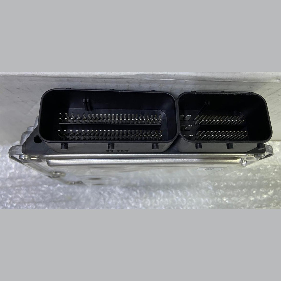 OEM BMW F10 F07 F15 N57 ENGINE CONTROL UNIT ECU ONLY DDE 8573789 BOSCH