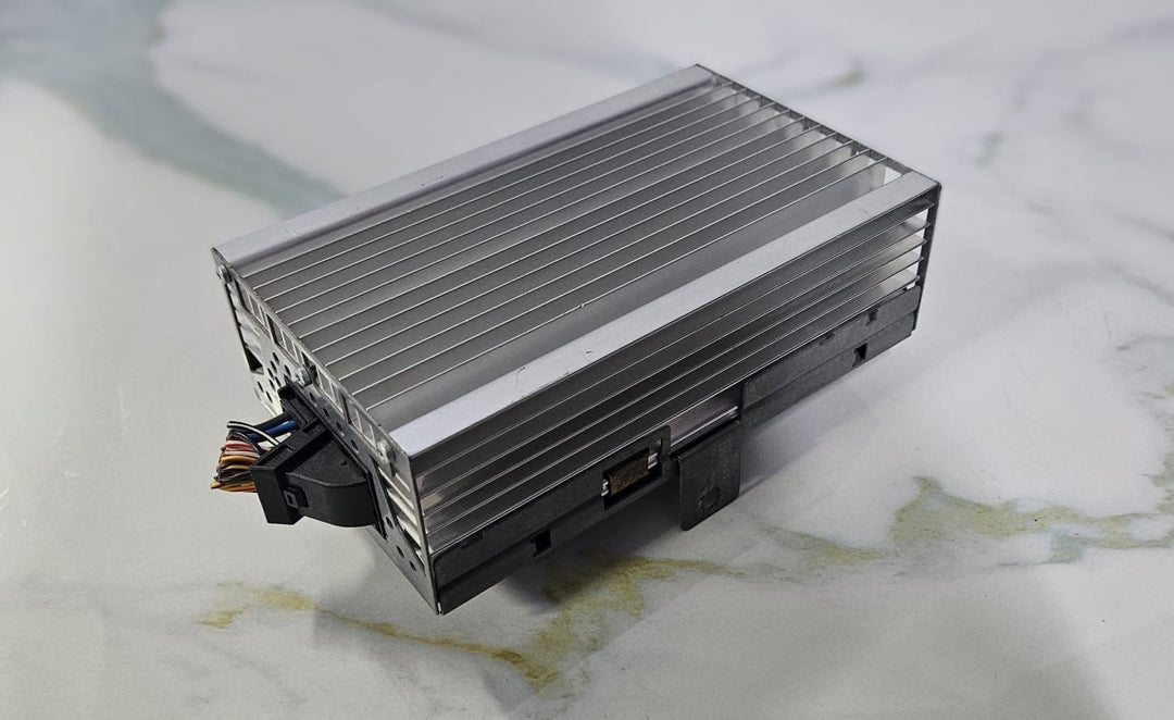 OEM BMW 6 SERIES F06 F12 F13 HARMAN BECKER SOUND SYSTEM AMPLIFIER 9266358
