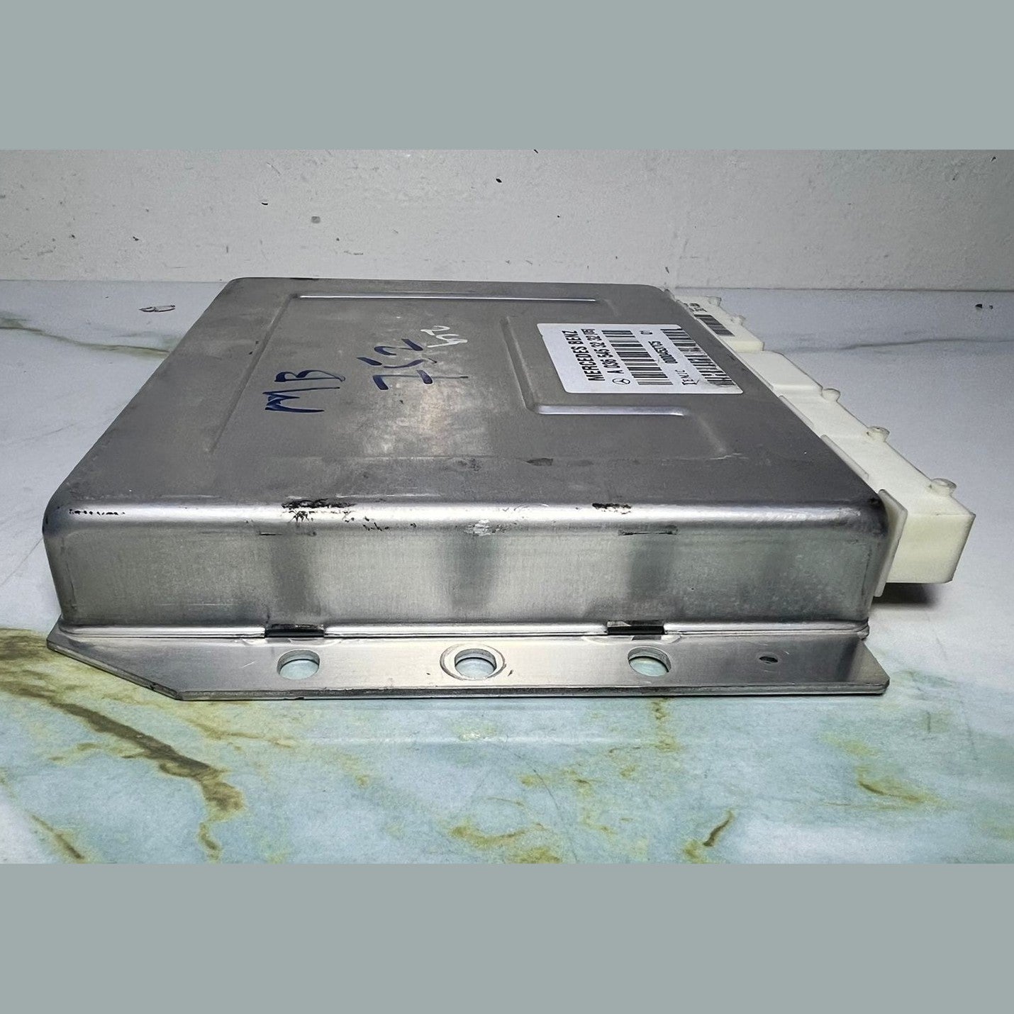 2006-2011 Mercedes-Benz CLS500 Airmatic Suspension Control Module A0365453232