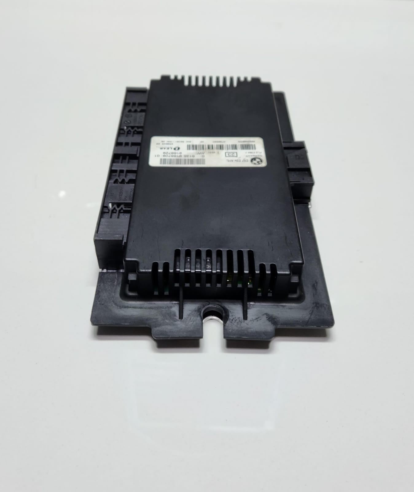 2008-2009 BMW M3 Footwell Control Module FRM 9166709 E90 E91 E92 OEM