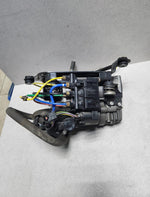 قم بتحميل الصورة إلى عارض الصور، 2015-2022 BMW 740i Air Suspension Compressor 6861882 7 Series G11 G12