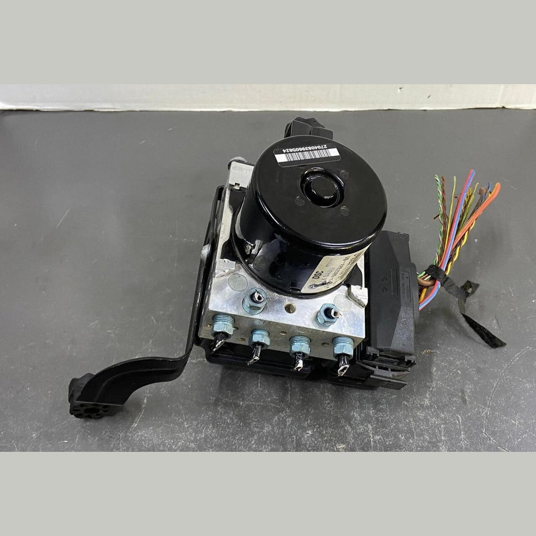 OEM BMW F20 F21 F30 ABS Brake Pump DSC Hydro Braking Unit 6857323 6857324