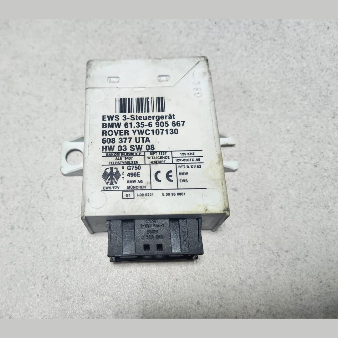 1999-2001 BMW 740i Engine Control Unit 1438728 E38 735i M62