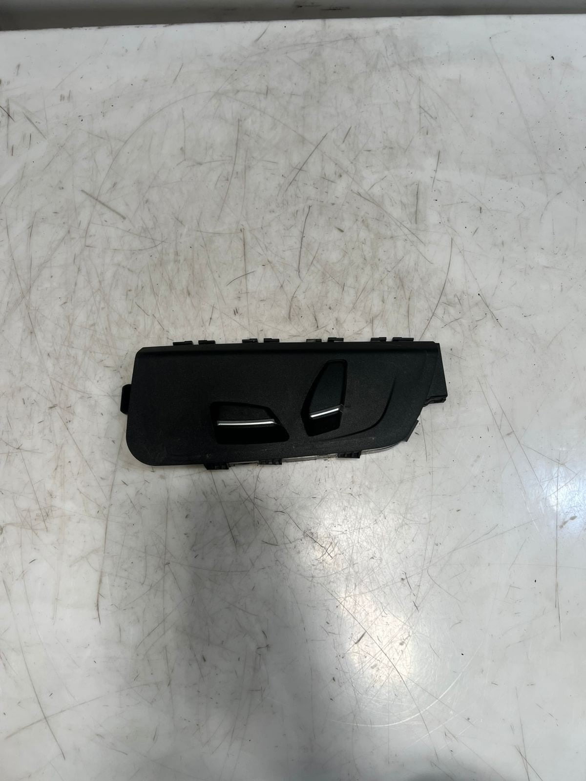 2015 BMW 5' X5 F15 FRONT Left Seat Control Switch 9273397 OEM