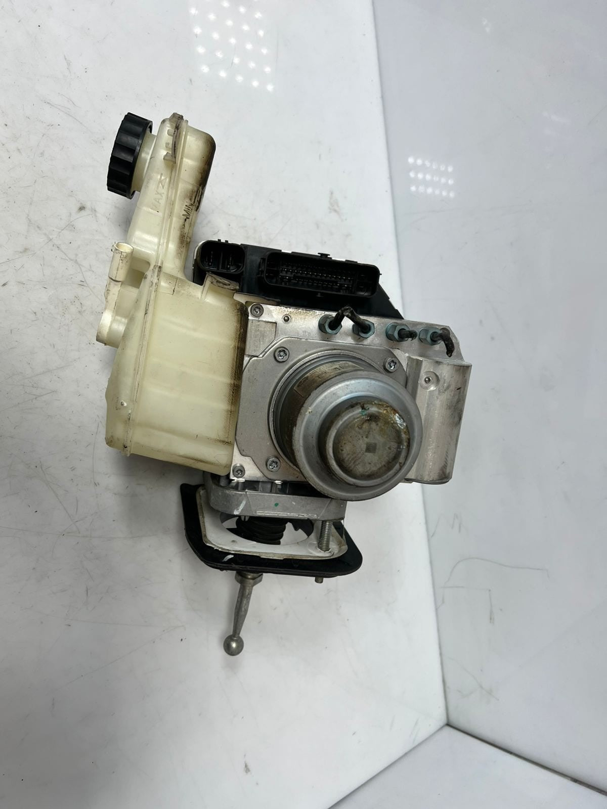 2018-2025 BMW X5 G-Series G05 Abs Pump 6895496 OEM GENUINE