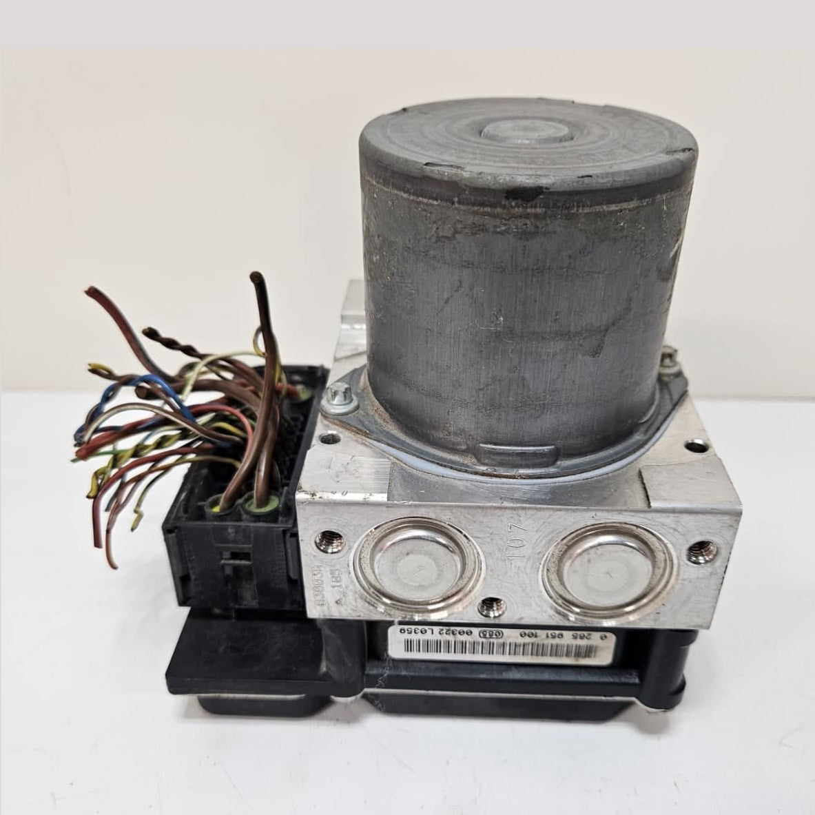 2010-2015 BMW X1 E84 ABS Pump 6795188 USED