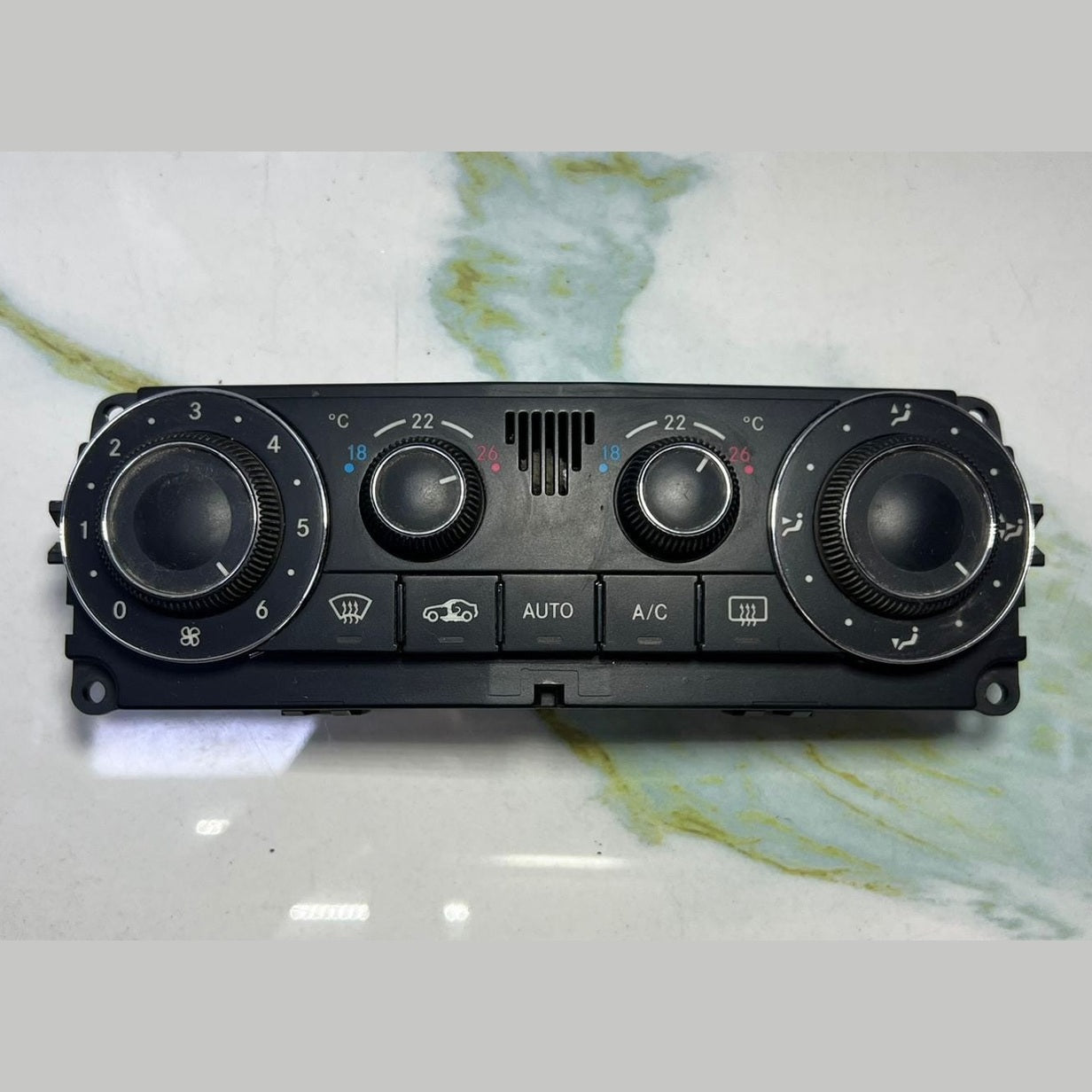 Mercedes Climate Control Panel A2038304085 C-Class W203 C230 