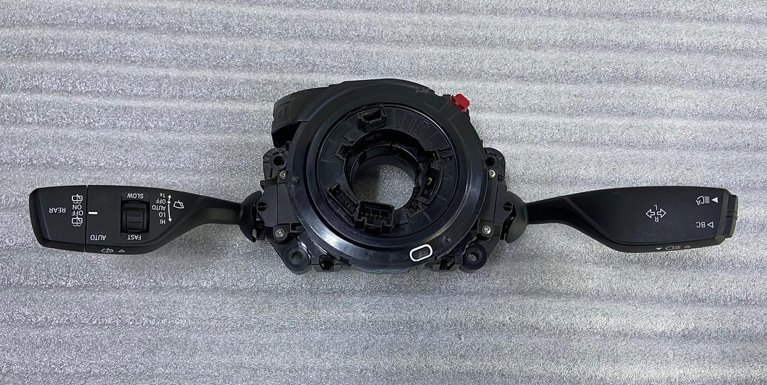 OEM BMW G01 G05 G06 X3 X5 Steering Switch Control Sensor Clock Spring 9436676