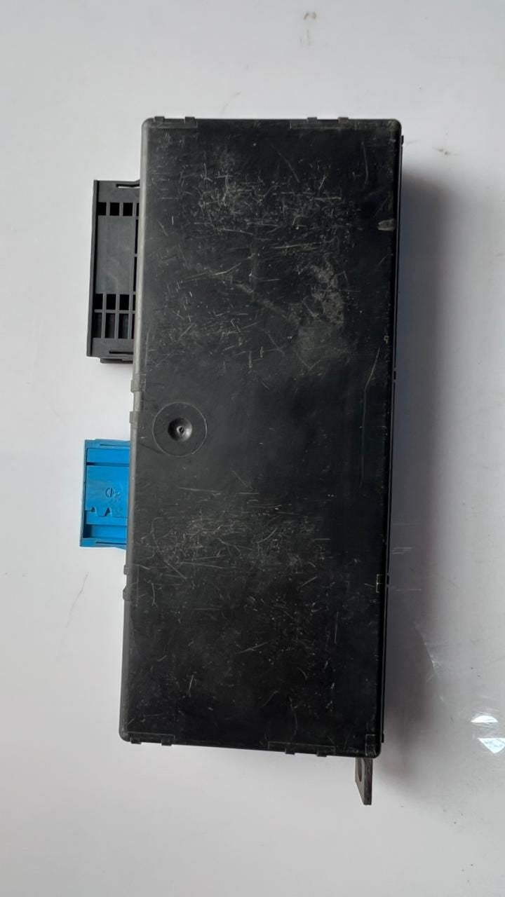 2013-2015 BMW 750i Central Gateway Module 9299591 F01, F02, F03, F06, F07, F10, 