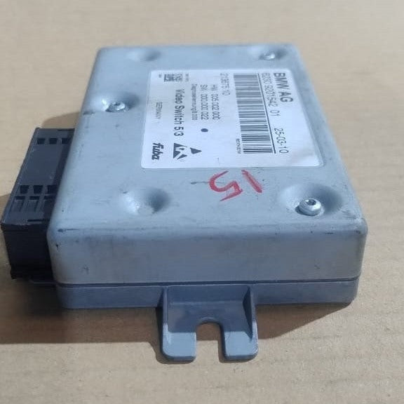 BMW F01 F02 F04 F06 F07 F10 F11 F12 TV Module Video Switch Control Unit 9201542
