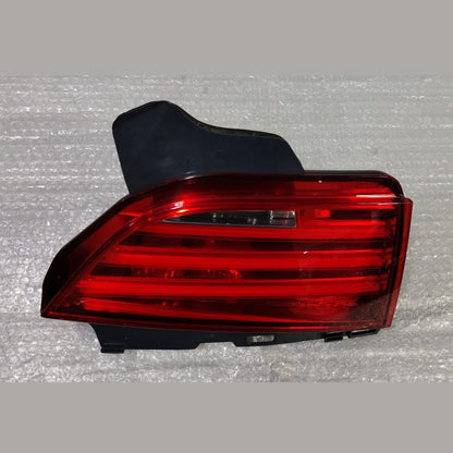 OEM BMW F07 Rear Light In Trunk Lid Left Side N/S Gran Turismo 7199637