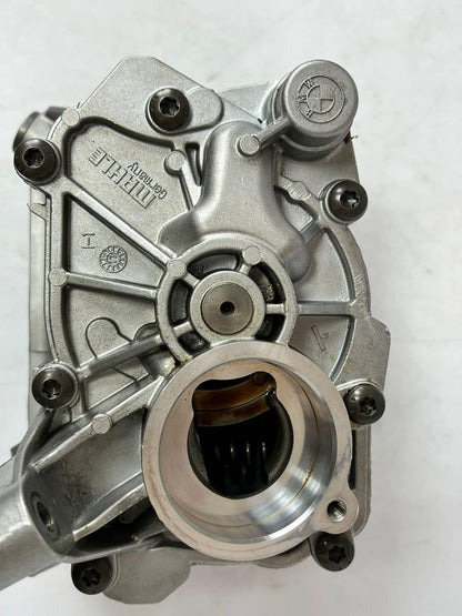 2016-2019 BMW 5 Series G30, X5 xDrive M50i Engine Oil Pump Assembly 8601072 OEM