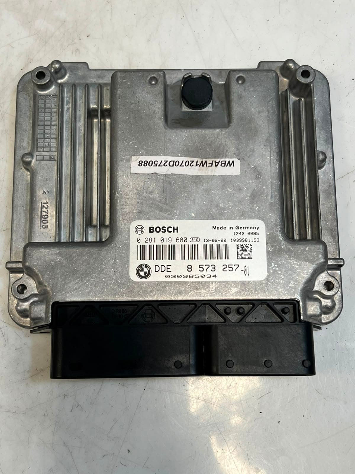 2013 BMW 5' F10 520D N47N Engine Control Unit (ECU) SET DDE+CAS4+2KEYS 8573257
