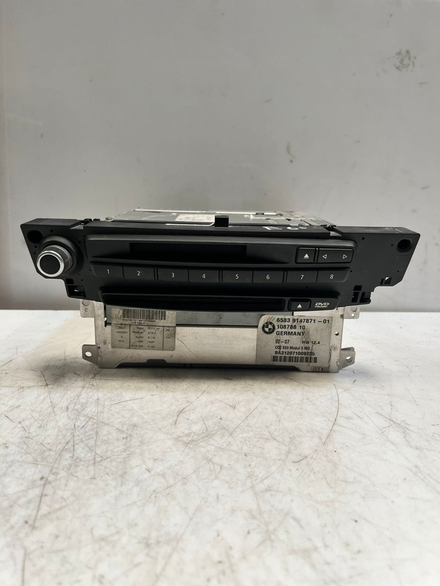 OEM BMW CD/MD Audio Deck Head Unit For 5 Series 525i Model E60 E61 9147871