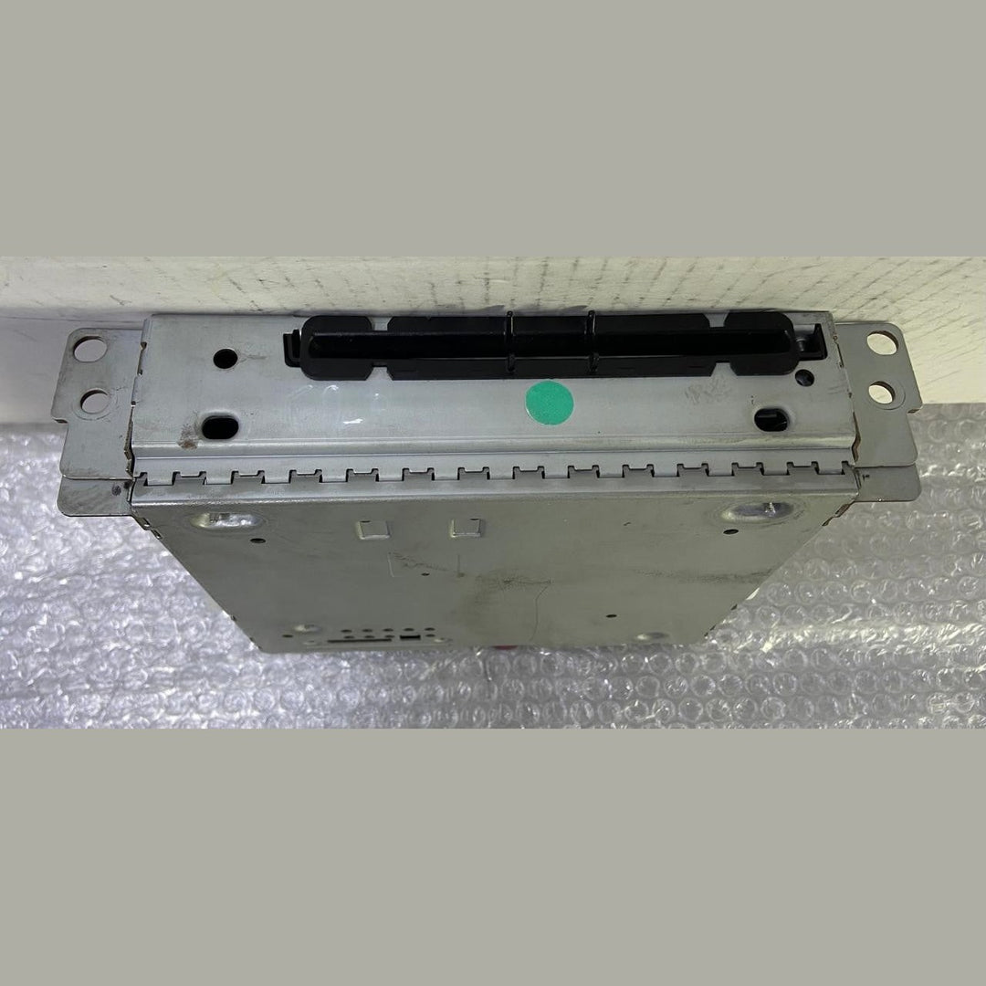OEM BMW F22 F30 F32 F31 RADIO PROFESSIONAL MEDIA CD PLAYER HEAD UNIT 9272364