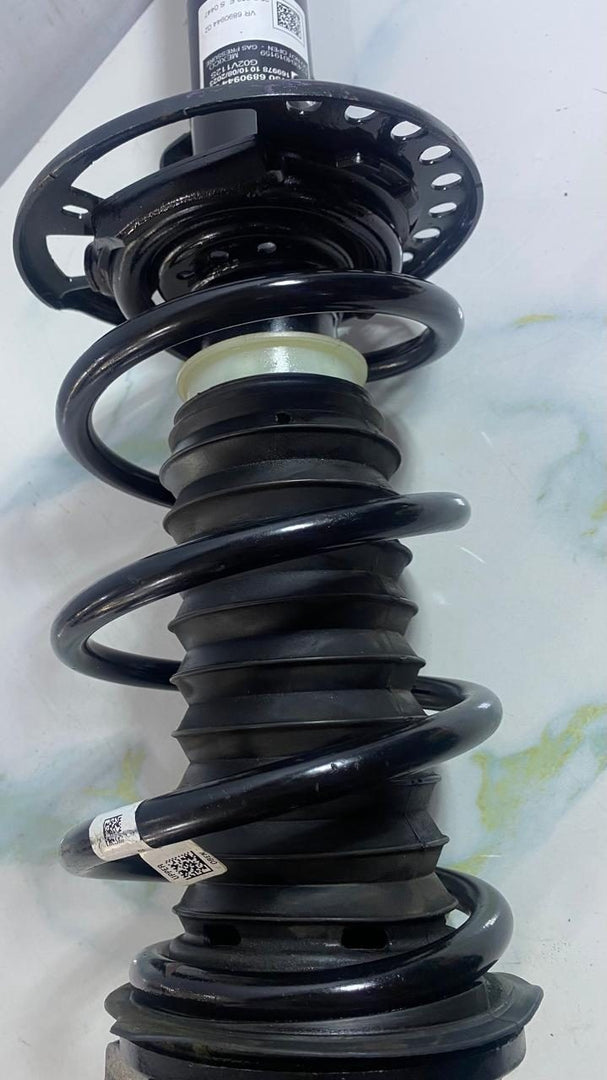 2019-2023 BMW X4 G02 Front Right Spring Strut 6890944 test drive 20km used only