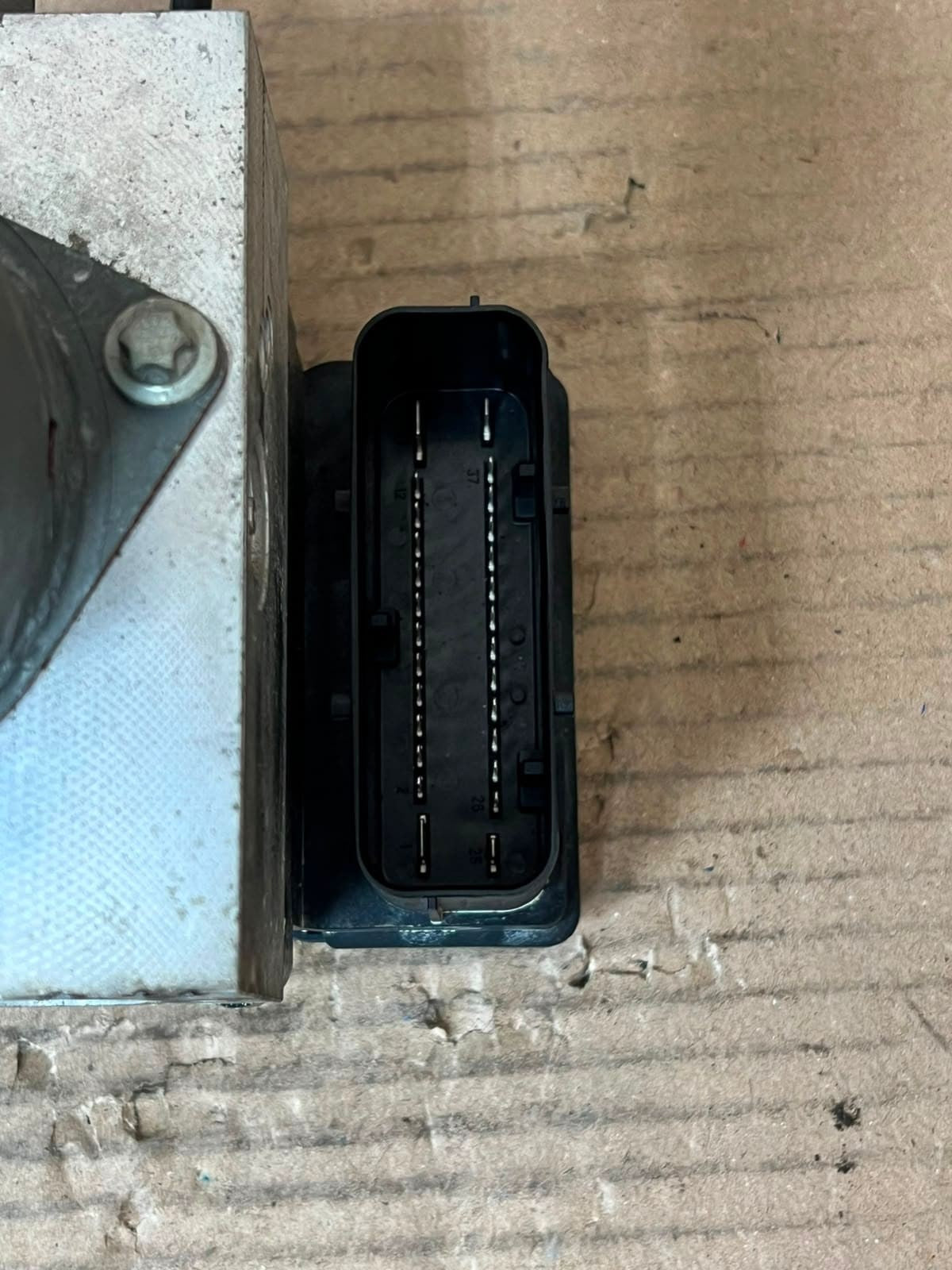 2010 Mini Cooper R56, R56 LCI, R60 ABS Pump Control Module 9807822