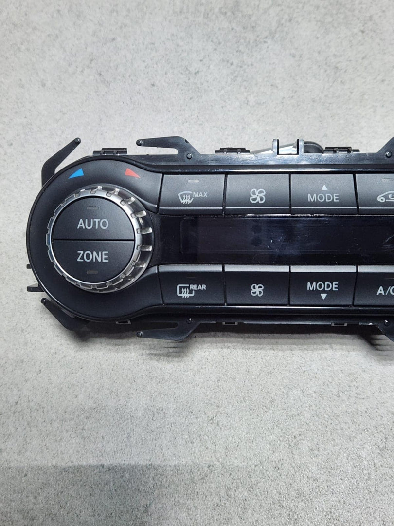2014 Mercedes-Benz CLA250 Climate Control Module A2469001908 CLA and B-Class