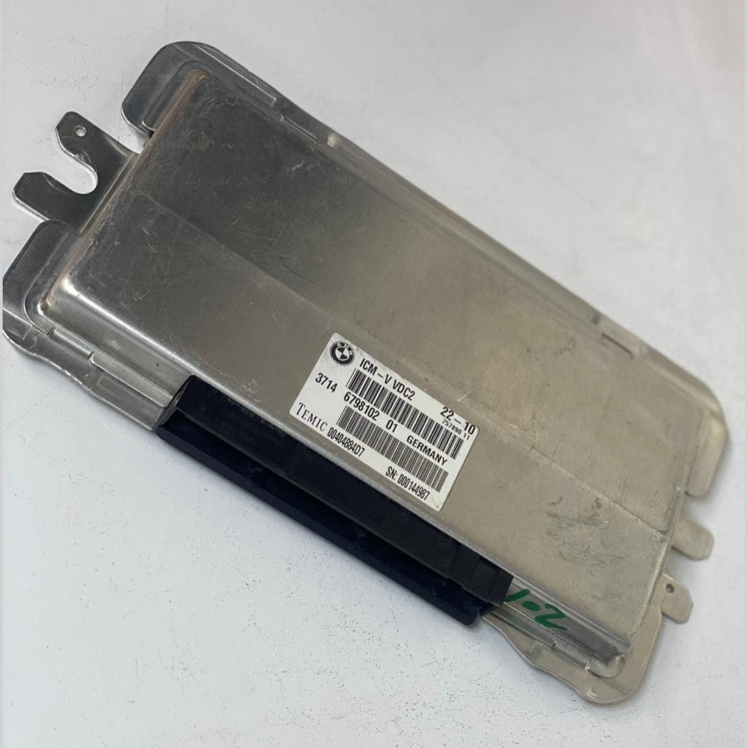 2010 BMW 750Li F01, F02, F03, F04 SUPENSION CONTROL MODULE 6798102 OEM