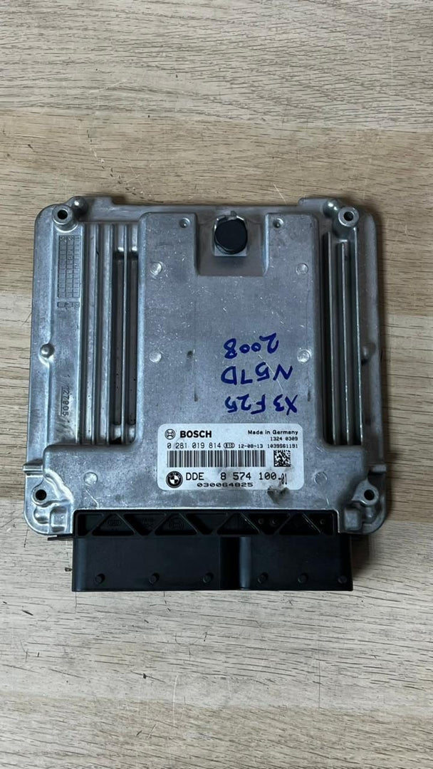2008 BMW X3 F25 N57D Engine Control Unit BOSCH 8574100 DDE SET WITH KEY