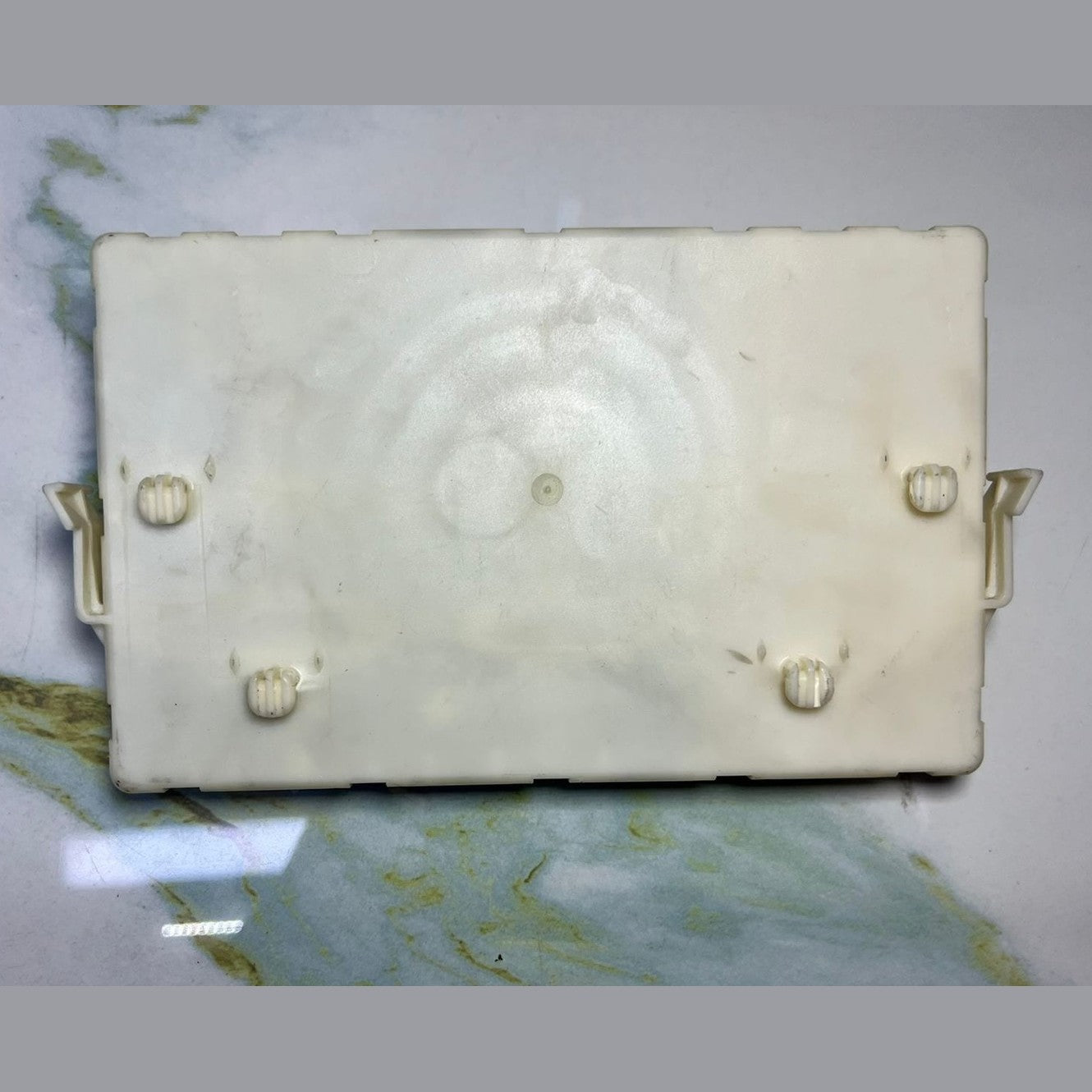 2010-2015 Mercedes-Benz E350 Door Control Module A2079004400 E-Class E350 E550