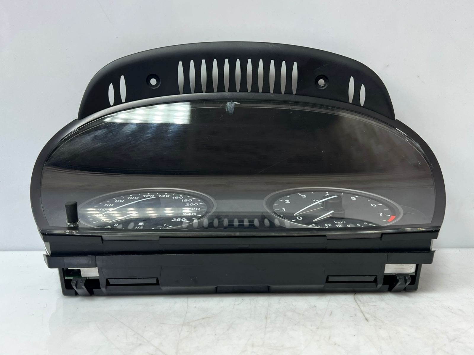 2003-2010 BMW 525i 5-Series E60 E61 SPEEDOMETER Instrument Cluster 9177260 OEM