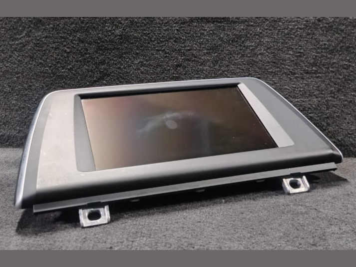BMW X1 F48 INFORMATION GPS DASH DISPLAY 6.5 SCREEN OEM-  9322123