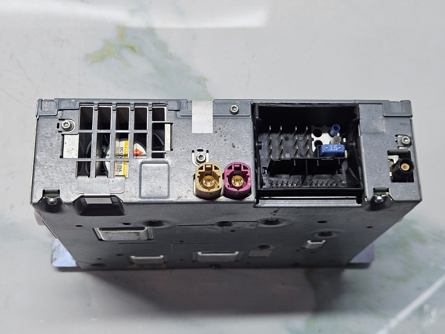 10-12 OEM BMW 5 F10 F11 HU CIC MID BUSINESS CD PLAYER SYSTEM CONTROLLER 9237202