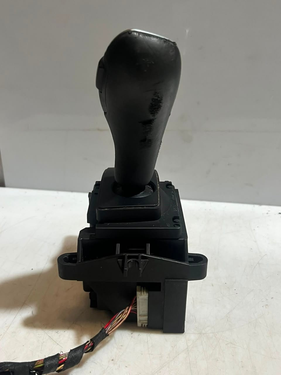 BMW 5' F10 F11X3 F25 xDrive 20d 30d Automatic Gear Shifter/Selector 9253078 OEM