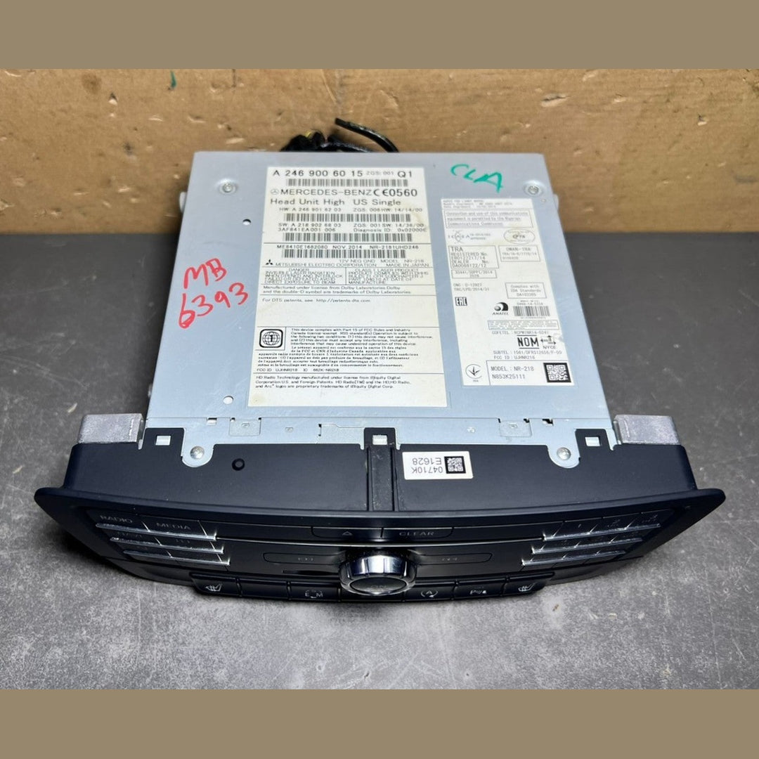 2013–2015 Mercedes-Benz W246 CLA Head Unit CD Player A246 9006015 OEM
