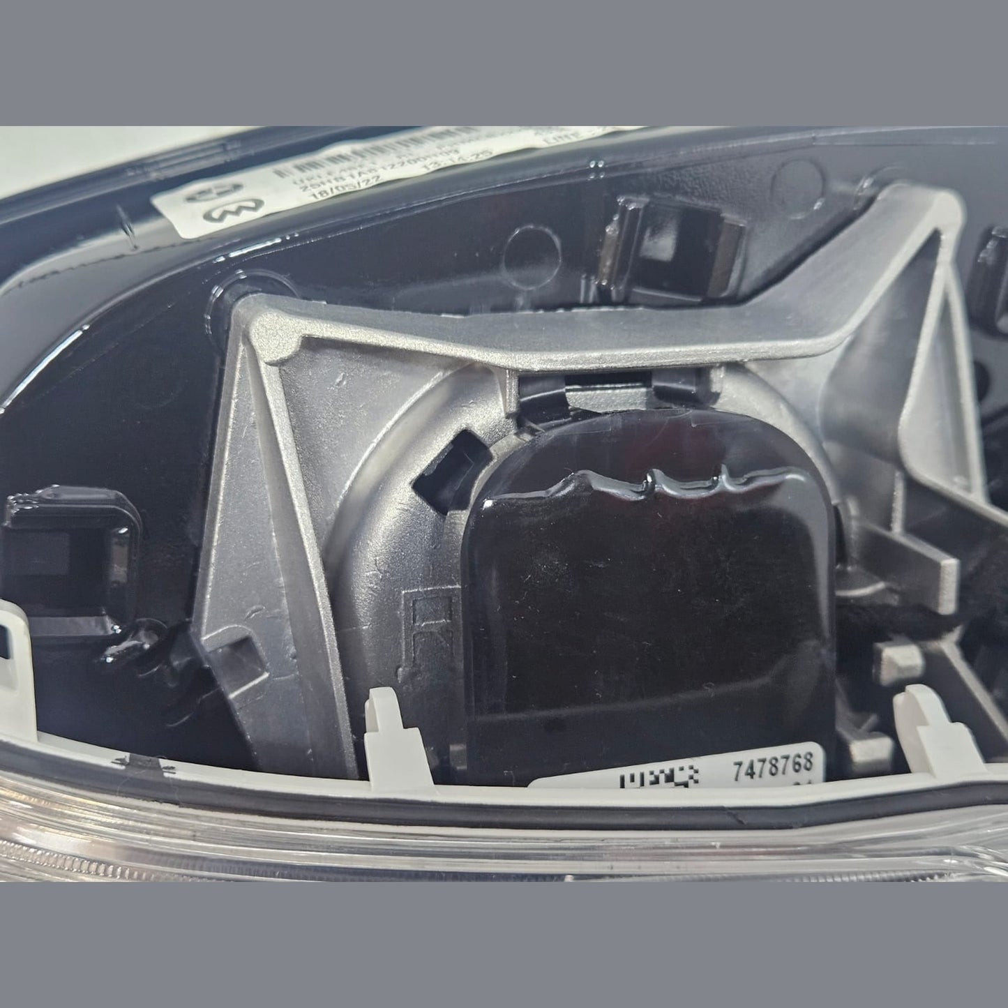 Genuine BMW X1 F48 Front Right Side Mirror 7478768 ECE 5Pin Brand New