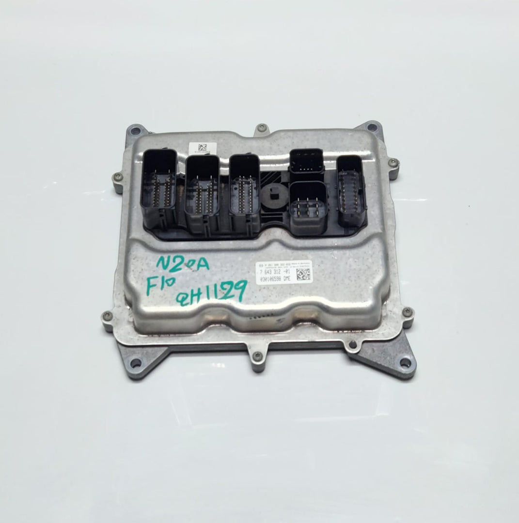 2012-2018 BMW 320i Engine Control Unit 7643312, 3 Series F30 F31 F35 OEM