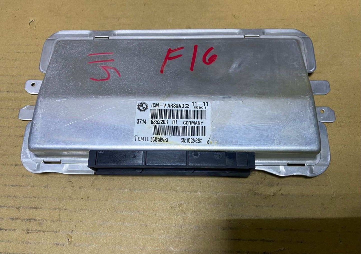 2009-2016 BMW 535i Suspension Control Module 6852203 F10 F11 5 Ser, F01 F02 7 Se