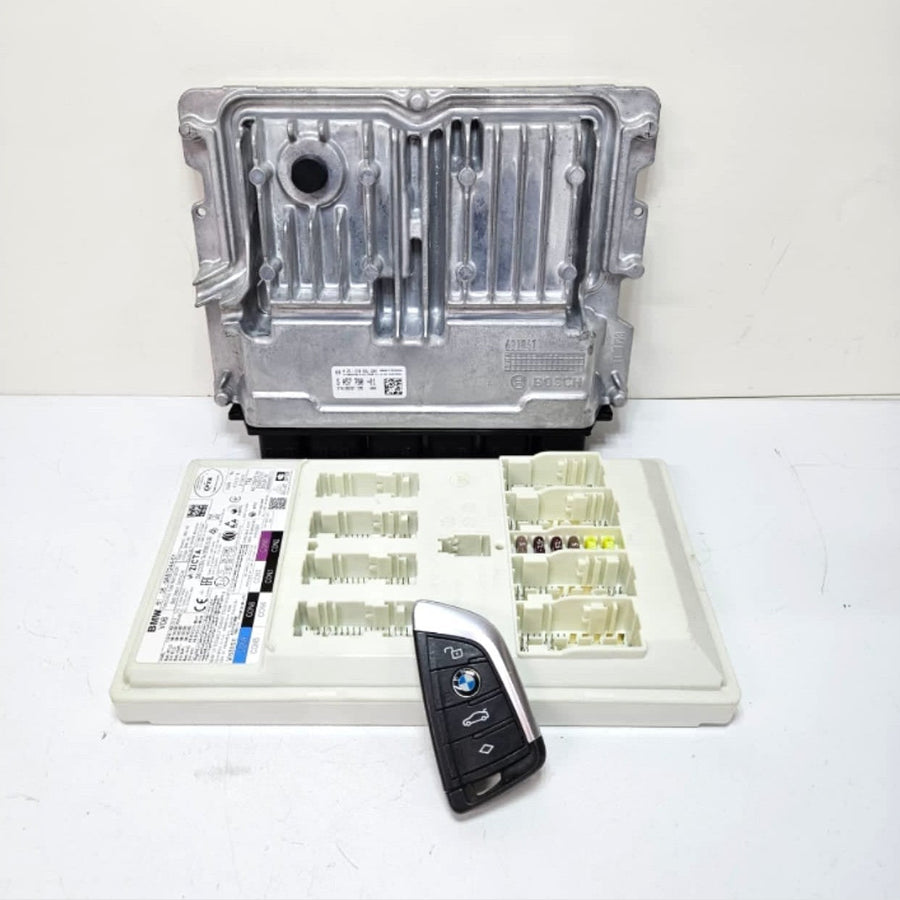 2020 BMW 2 Series F40 F44 B38 Engine Control Unit Module DME Key Set 5A57780 RHD