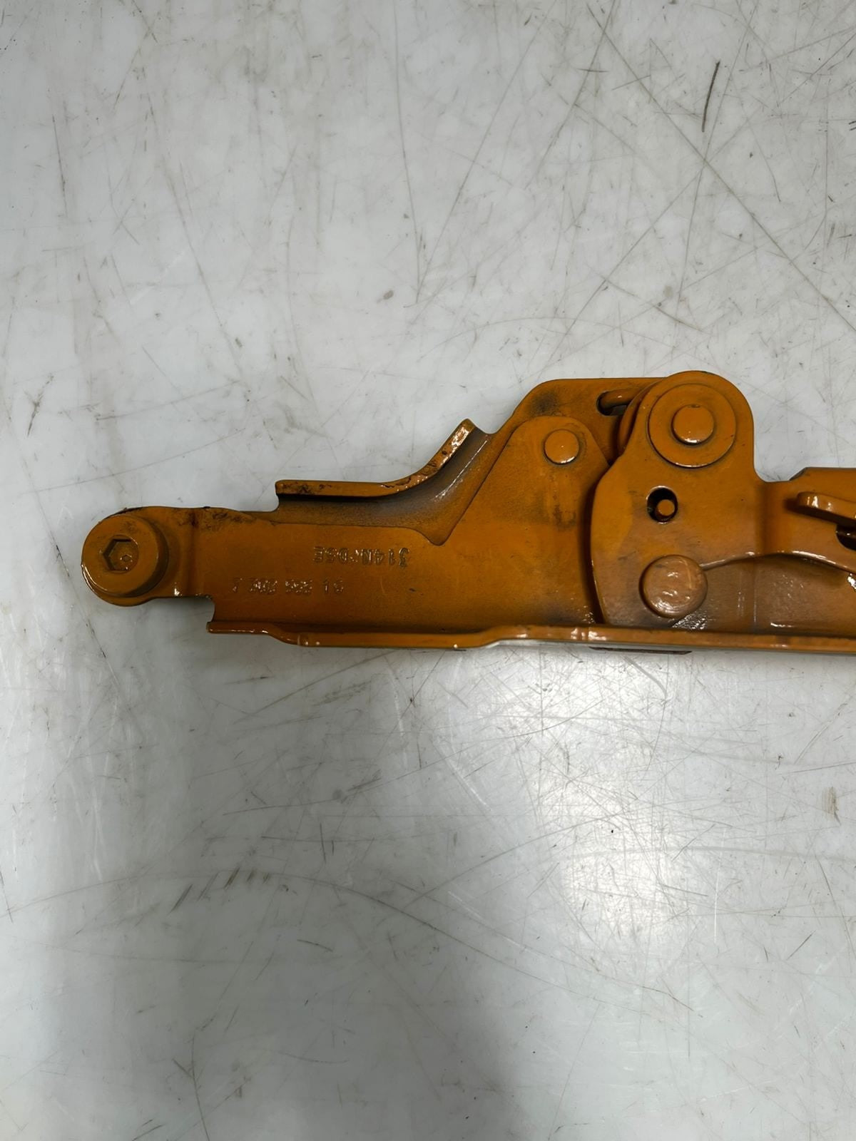 2016-2023 Mini Cooper F55 F56 F57 Bonnet Hinge 7300565 7300566 OEM