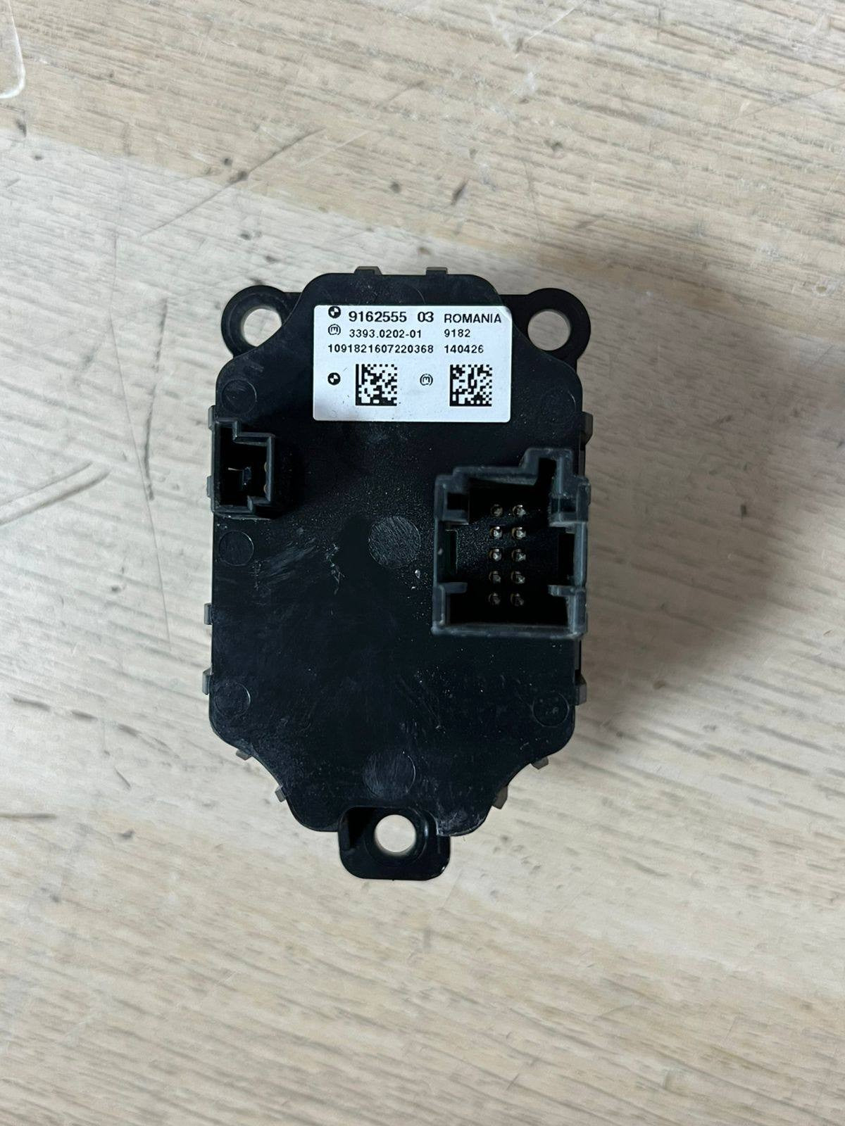 2009-2012 BMW 750i F02 N63 4.4 V8 Engine Control Module 7604075 ECU SET