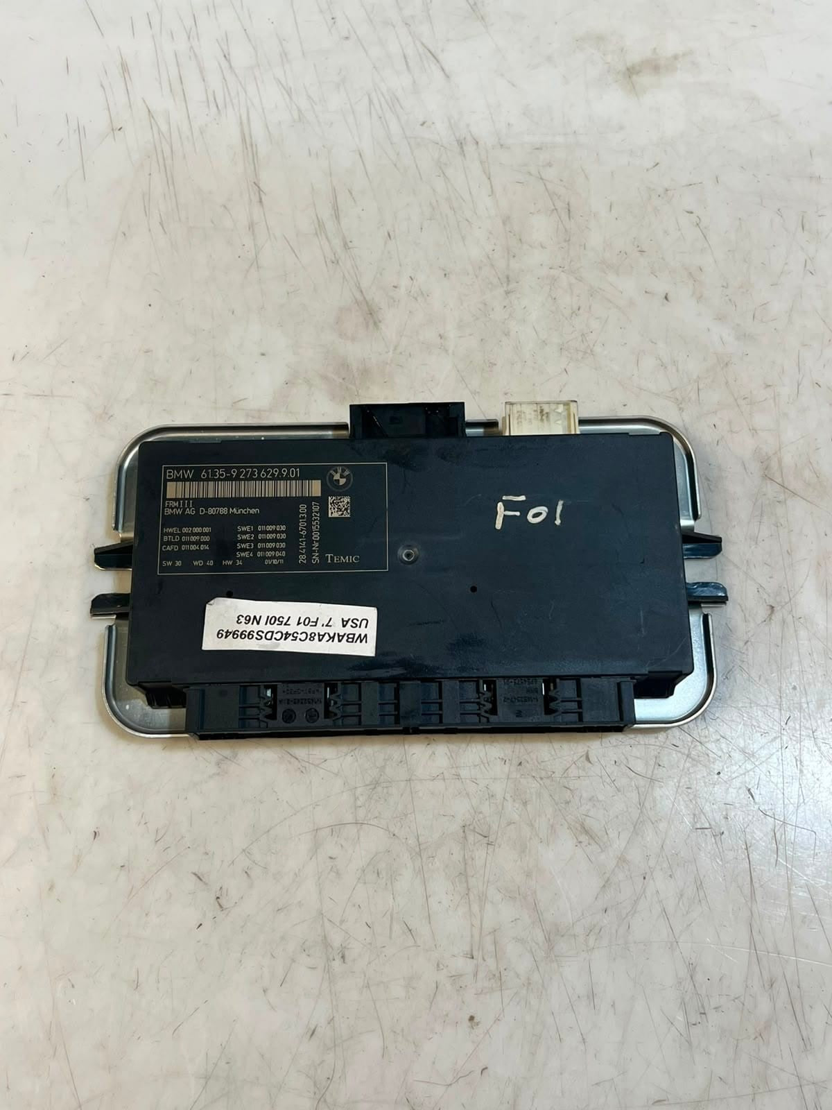 BMW F07 F10 528i 535i FRM3 Footwell Body Light Control Module 6135 9273629 OEM
